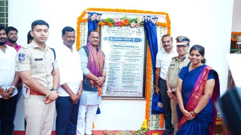 Minister Komatiredy Venkata Reddy inaugurates new police staff quarters in Nalgonda