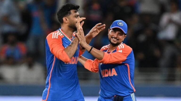 Axar patel will win the price for the player to Impact Shouts Room for versatile heroism