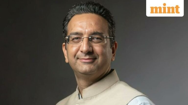 “He was in shorts”: Gaurav Bhatia BJP moves the Delhi High Court to take posts on his appearance viral television | Tech Word News