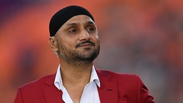 Harbhajan Slams Lalit Modi for relaxing the video “Slap-Gate”: Why remind people