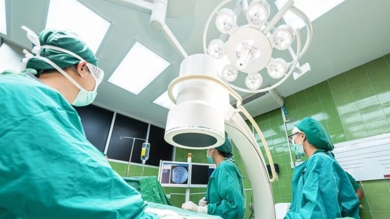 “He felt like a girl”: a man hospitalized after chopping his private parts to become a girl Tech Word News