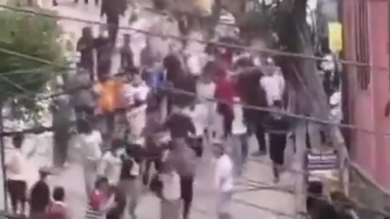 Viral Video: Nepalese Minister of Finance Bishna Prasad Paudel chased, kicked and defeated; Running for a lifetime in the middle of protests gene Z | Tech Word News