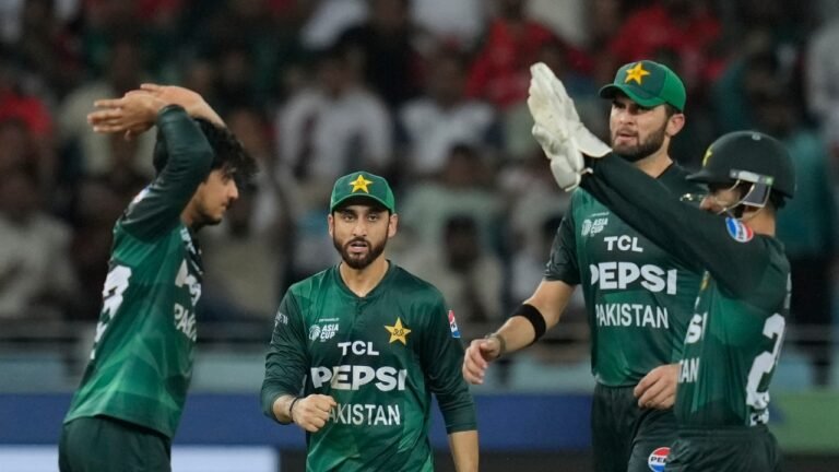 Asia Cup: Sloppy Pakistan survives Zodepier Bangladesh to book the final date vs. India