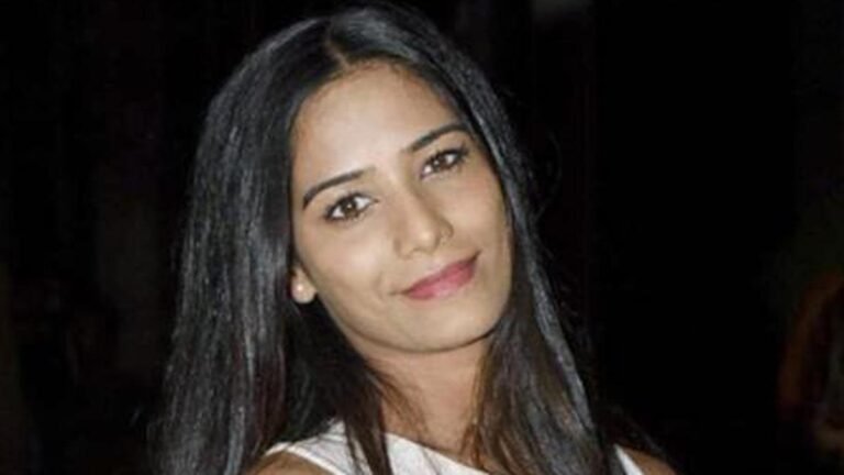 Lav Kush Ramlila drops poonam pandey for the role of Mandodari after resistance after resistance from VHP, BJP