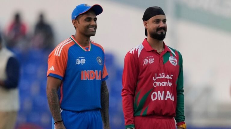 Suryakumar Yadav na No.11: Sunil Gavascar, son Rohan divided with Captain India