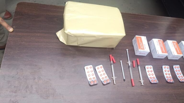 Five arrested for selling painkillers near Gudiyatham
