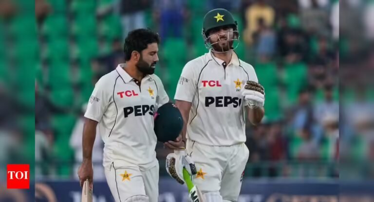 Then vs sa, 1 test: Imam-ul-haq, Mohammad Rizwan, Salman Agha leads Pakistan to 313/5 on stumps 1. Den-the Tech Word News