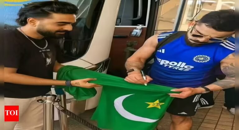 Fact Check: Did Virat Kohli Sign Pakistan Jersey In Perth? Social Media Image Goes Viral | Cricket News – The Tech Word News