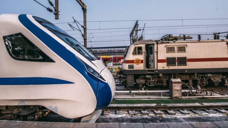 Diwali, Chhath Puja 2025: New Railway Ticketing Rules, Discounts, Curbs at Delhi, Mumbai, Gujarat Stations — Details | Today’s news