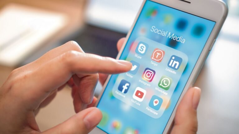 Meta, TikTok and Snap agree to comply with Australian push to ban under-16s from accessing social media | Today’s news