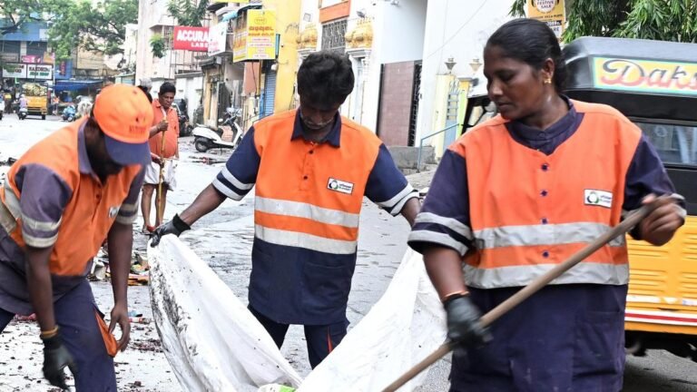 Willing to work, even without pay, during monsoon, protesting conservationists tell Madras High Court