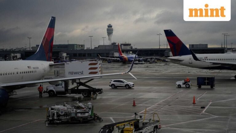 Two Delta nozzles, full of passengers, will collide at the airport in Laguardia in New York; one injured Tech Word News