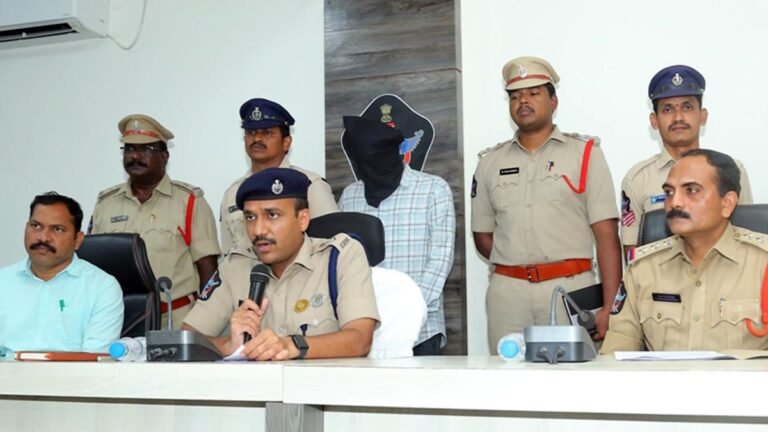 Serial computer fraudster arrested for cheating entrepreneurs ₹ 1 crore