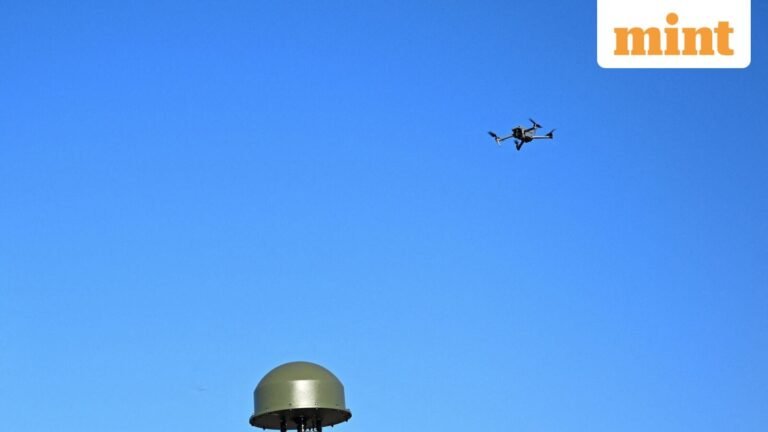 Jammu and Kashmir: Finding Operation Launched after the Pakistani drone saw along the international border in the Samba district | Tech Word News