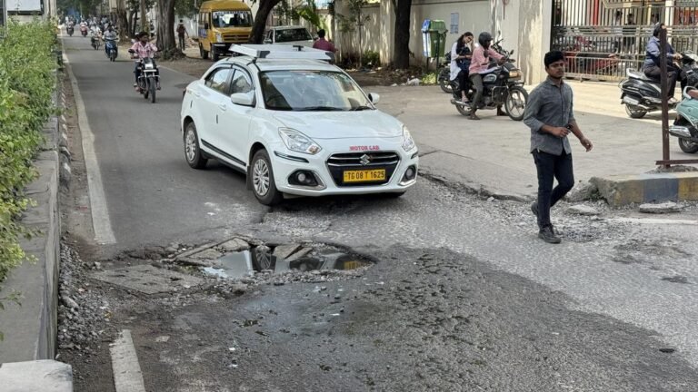 Twenty -five years after the student’s death remains a manhole in Ameerpet with a threat