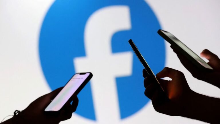 Facebook takes a page used to “Dox, bother” ice agents in Chicago, says Trump admin | Tech Word News
