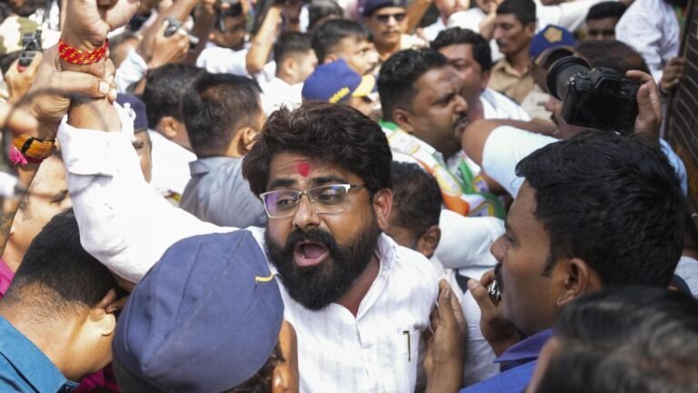 Congress demands SIT, judicial probe into Maharashtra doctor’s death