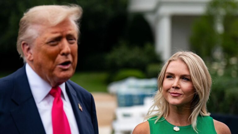 “Her lips are moving like…”: Trump again makes a bizarre commentary on the secretary of Karoline Leavitt | Tech Word News