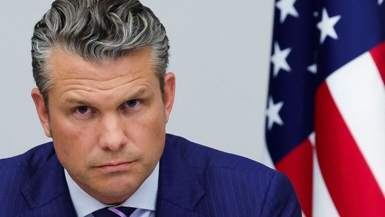 US Secretary of War Pete Hegseth’s plane made an unscheduled landing in Great Britain due to a cracked windshield | Today’s news