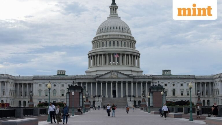 Turning the US government enters the second week: the Senate Deadlocked, Donald Trump open to health care interviews Tech Word News