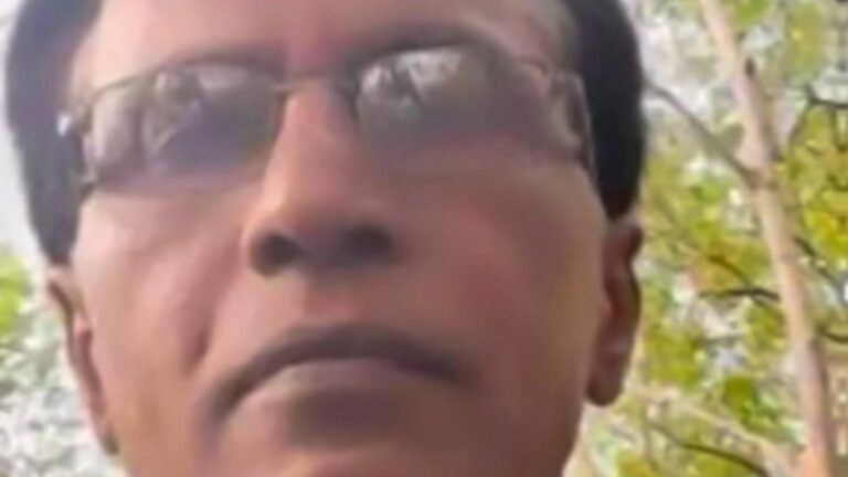 61 Maoists, including the best Bhupati leader, with the surrender in Maharashtra