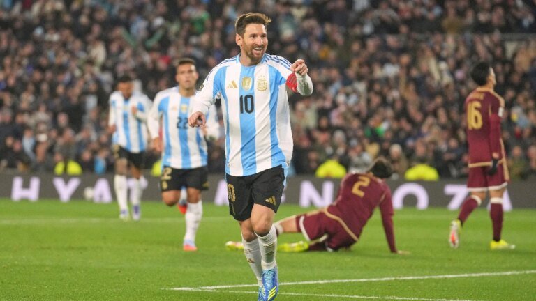 Messi overcomes Neymar to become a player with most assistance in international football