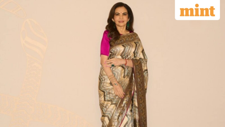 Handloom Saree Nita Ambani looks in conjunction with the rare Bvlgari bracelet for events in Mumbai. See video | Tech Word News