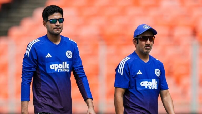 Gautam Gambhir hosts the Indian team for dinner before the Delhi Vs. West Indies