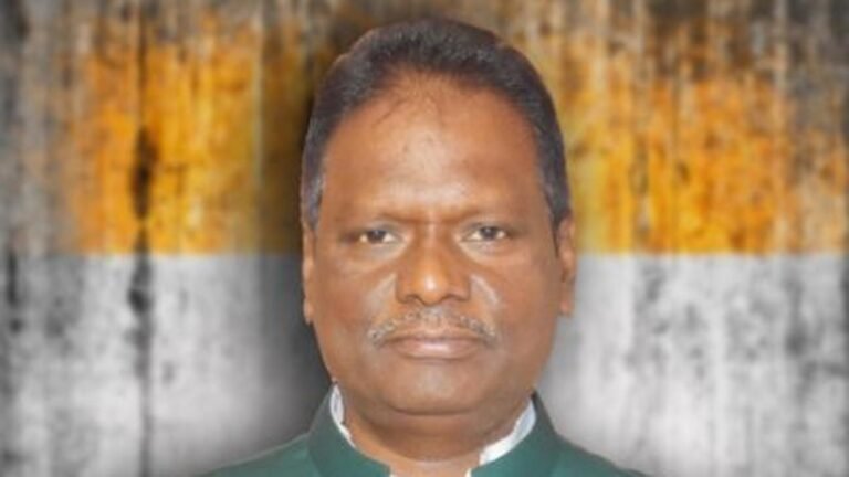 MIFFED, not being consulted for distribution of tickets to the Assembly, JD (U) MP Ajay Kumar Mandal offers resignation