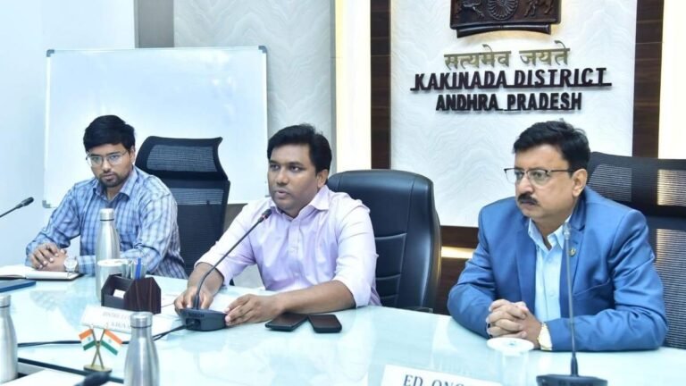 ONGC seeks the support of local residents to repair the gutted pipeline