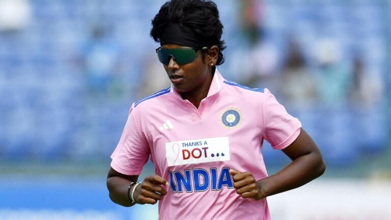 Arundhati Reddy gets a warm welcome in Hyderabad after her World Cup win