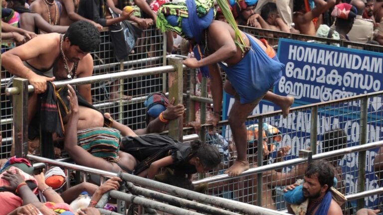 Ayyappa Seva Sangham raises alarm over crowd management