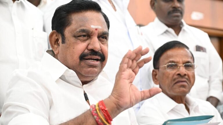 Sengottaiyan never speaks against DMK, he is part of its B-team, claims Palaniswami