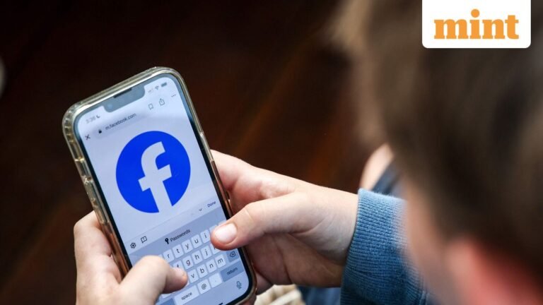 Malaysian government to ban social media for under-16s from 2026 | Today’s news