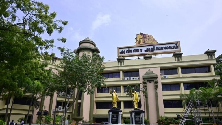 DMK sues Supreme Court against SIR, says it is de facto NRC