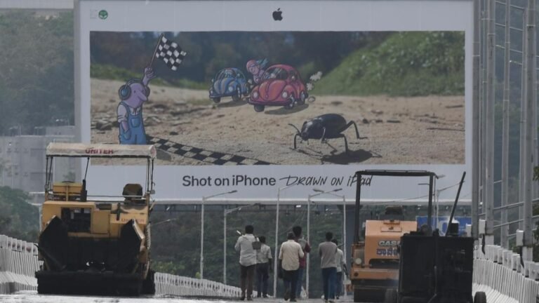 Roadside advertising space is increasing, rules for bidders based on zones have been introduced