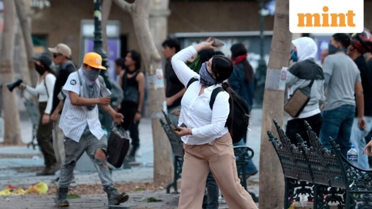 Gen Z protests erupt in Mexico, over 100 injured in clashes with police | Today’s news