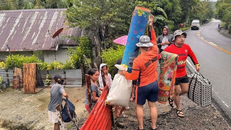 Over 70,000 evacuated, officials on alert as Typhoon Kalmaegi slams Philippines with 120 km/h winds | Today’s news