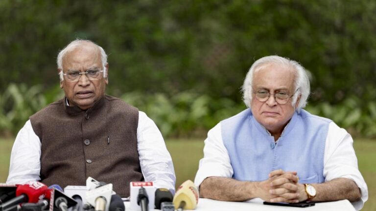 Congress mocks 26-second opening of Bihar NDA manifesto, says ruling alliance afraid to face questions