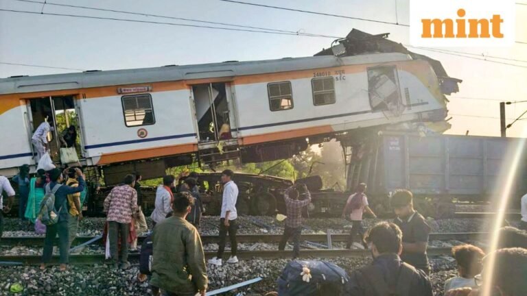 Chhattisgarh train accident: 11 dead, 20 injured in collision between passenger train and goods train in Bilaspur | Top 10 Updates | Today’s news