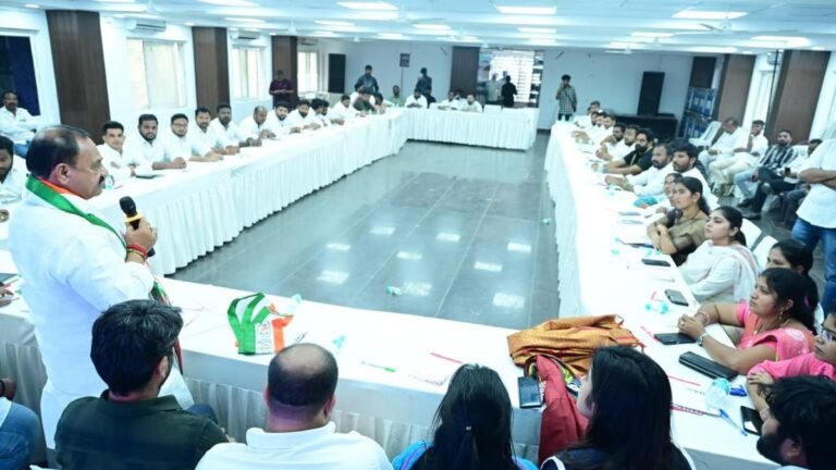 Avoid jumping into politics, PCC chief to NSUI, Youth Congress activists