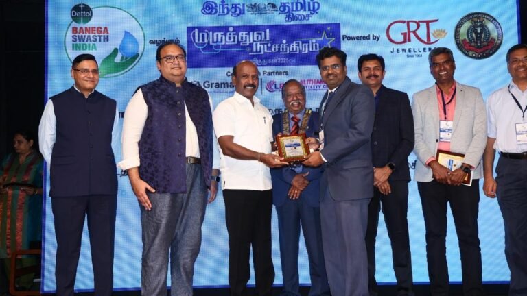 Nephrologist from Vellore felicitated for contribution in medical service