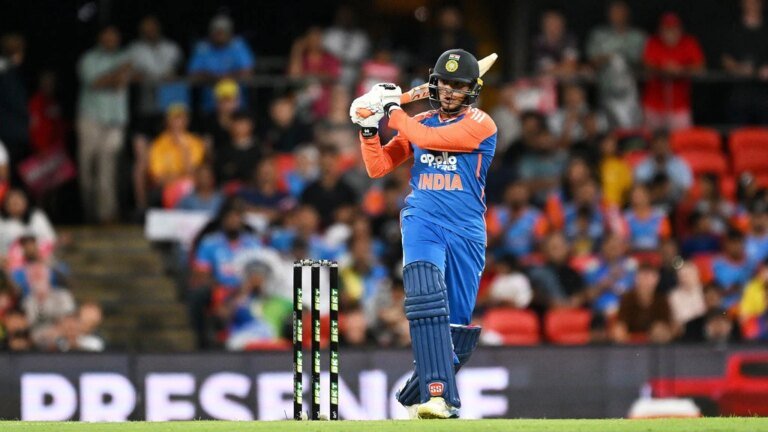 Abhishek Sharma must choose or he will be dealt: Irfan Pathan