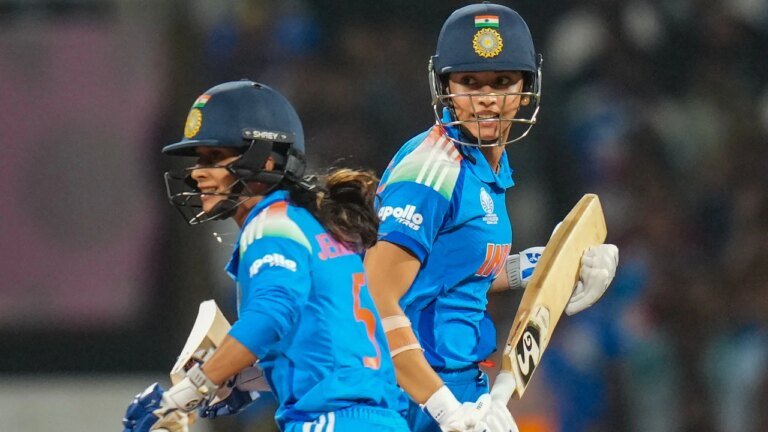 The Government of Maharashtra honored Mandhan, Jemimah and Radha with a reward of Rs 2.25 crore