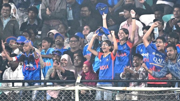 Vizag roars for the ‘Women in Blue’ as they triumph in the first T20 match against Sri Lanka