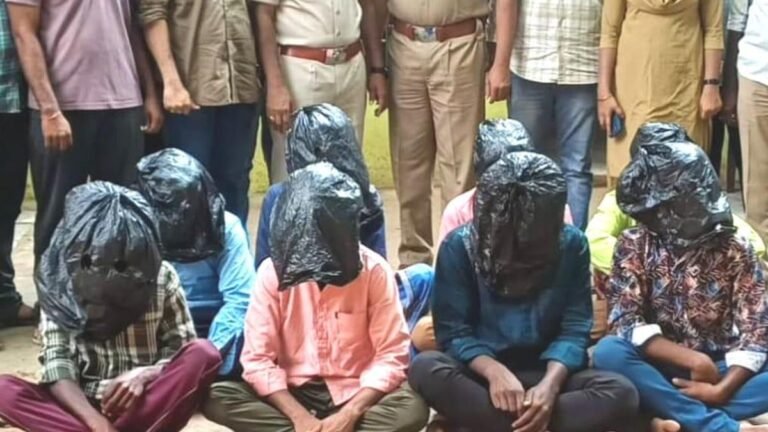 Eight smugglers of red sanders arrested, 12 trunks seized