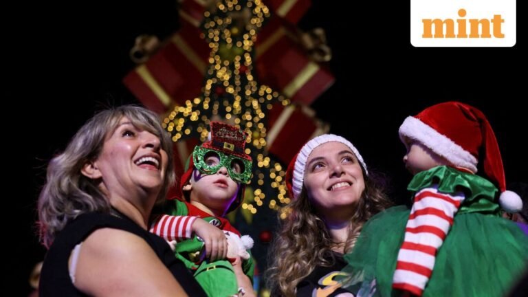 Christmas celebration is the most expensive in this American city: New York is 4th on the list, Los Angeles 3rd; #1 is… | Today’s news