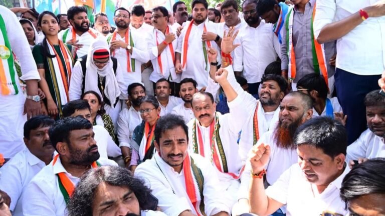 Congress holds protest against BJP in National Herald case