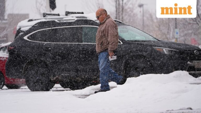 Winter wave hits US: Lake-effect snow, blizzards threaten travel | Today’s news