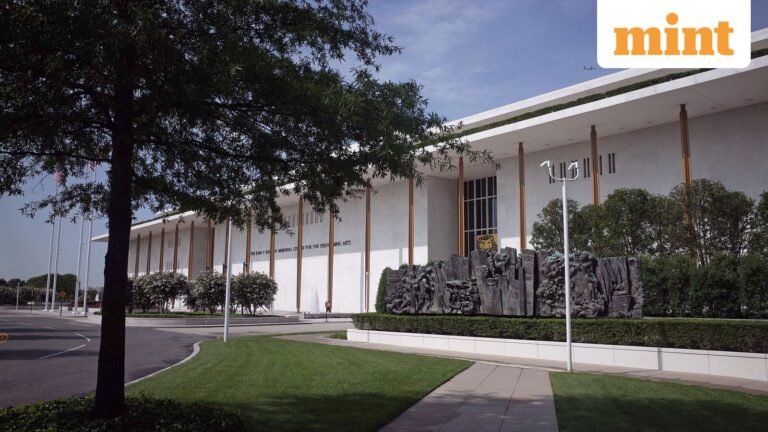 Kennedy Center to be renamed to include Trump’s name – White House announces change after ‘unanimous’ vote | Today’s news